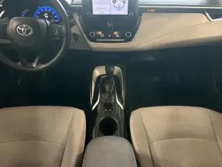 Toyota Corolla Hybrid 2022 LE 4dr Sedan