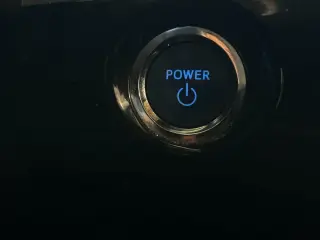 Toyota Prius Prime 2022 XLE 4dr Hatchback