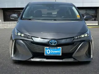 Toyota Prius Prime 2022 XLE 4dr Hatchback