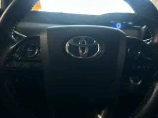 Toyota Prius Prime 2022 XLE 4dr Hatchback