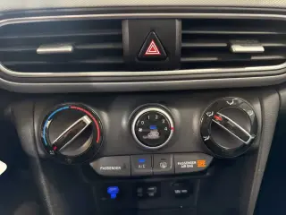 Hyundai KONA 2021 AWD SE 4dr Crossover