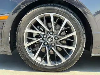 Hyundai SONATA 2023 Limited 4dr Sedan
