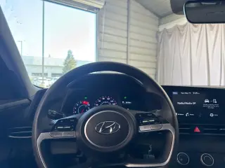 Hyundai ELANTRA 2023 SE 4dr Sedan
