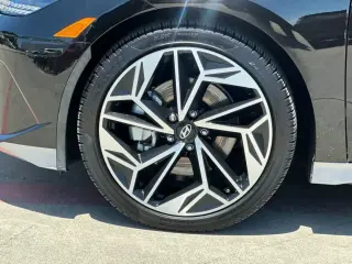 Hyundai IONIQ 6 2025 SEL 4dr Sedan