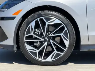 Hyundai IONIQ 6 2025 SEL 4dr Sedan