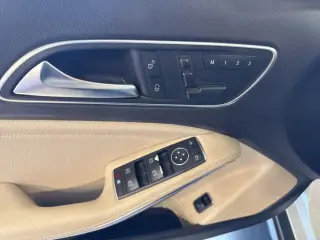 Mercedes-Benz GLA 2016 AWD GLA 250 4MATIC 4dr SUV