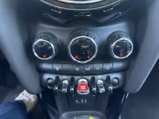 MINI Hardtop 4 Door 2017 Cooper S 4dr Hatchback