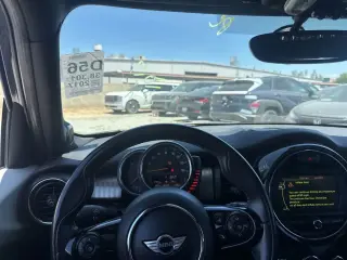 MINI Hardtop 4 Door 2017 Cooper S 4dr Hatchback