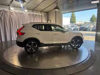 Volvo XC40 2020 AWD T5 Momentum 4dr SUV