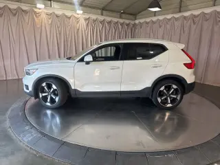 Volvo XC40 2020 AWD T5 Momentum 4dr SUV