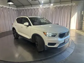 Volvo XC40 2020 AWD T5 Momentum 4dr SUV