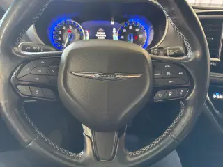 Chrysler Pacifica 2021 Touring L 4dr Mini-Van