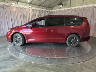 Chrysler Pacifica 2021 Touring L 4dr Mini-Van