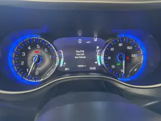 Chrysler Pacifica 2021 Touring L 4dr Mini-Van