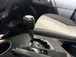 Toyota RAV4 2013 LE 4dr SUV