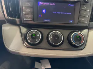 Toyota RAV4 2013 LE 4dr SUV