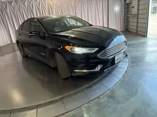 Ford Fusion Hybrid 2018 SE 4dr Sedan