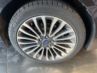 Ford Fusion Hybrid 2018 SE 4dr Sedan