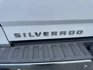 Chevrolet Silverado 1500 2017 4x2 LTZ 4dr Crew Cab 5.8 ft. SB