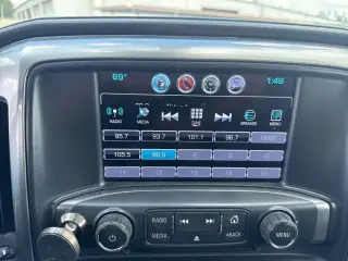 Chevrolet Silverado 1500 2017 4x2 LTZ 4dr Crew Cab 5.8 ft. SB
