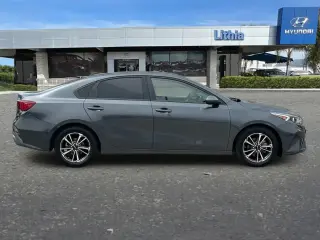Kia Forte 2022 LXS 4dr Sedan