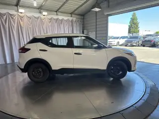 Nissan Kicks 2023 S 4dr Crossover