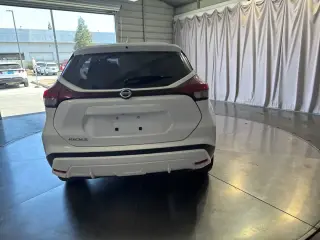 Nissan Kicks 2023 S 4dr Crossover