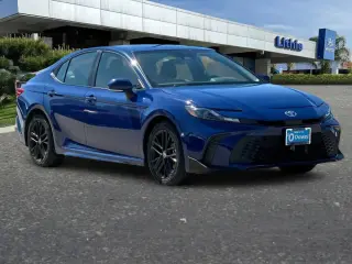 Toyota Camry 2025 SE 4dr Sedan