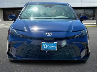 Toyota Camry 2025 SE 4dr Sedan