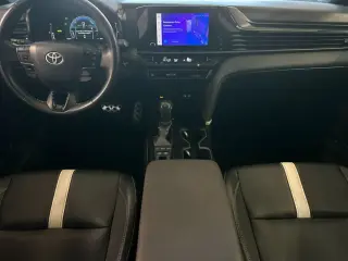 Toyota Camry 2025 SE 4dr Sedan