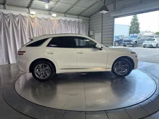 Genesis GV70 2025 AWD 2.5T Standard 4dr SUV
