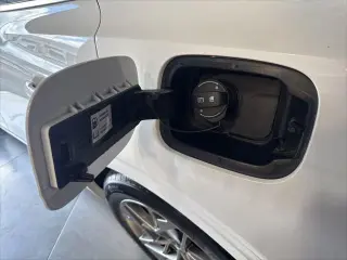 Genesis GV70 2025 AWD 2.5T Standard 4dr SUV