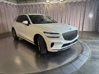 Genesis GV70 2025 AWD 2.5T Standard 4dr SUV