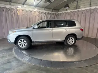Toyota Highlander 2012 Base 4dr SUV (2.7L l4)