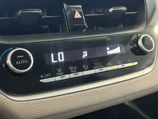 Toyota Corolla 2021 LE 4dr Sedan