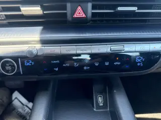 Hyundai IONIQ 6 2024 SE 4dr Sedan