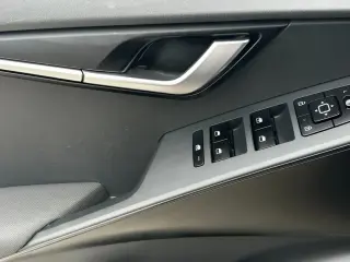 Kia Niro 2023 LX 4dr Crossover
