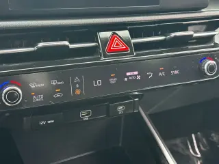 Kia Niro 2023 LX 4dr Crossover