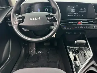 Kia Niro 2023 LX 4dr Crossover