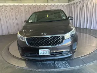 Kia Sedona 2017 LX 4dr Mini-Van