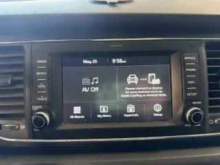 Kia Sedona 2017 LX 4dr Mini-Van