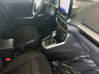 Ford EcoSport 2021 AWD SE 4dr Crossover