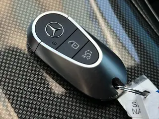 Mercedes-Benz C-Class 2022 C 300 4dr Sedan
