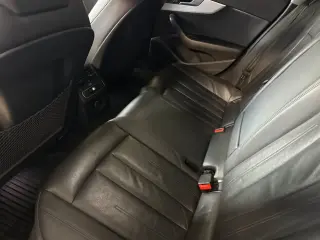 Audi A4 2017 2.0T ultra Premium 4dr Sedan