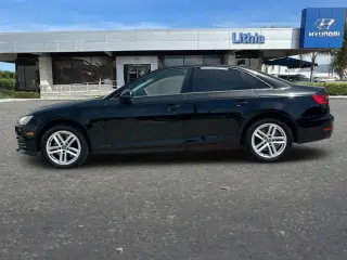 Audi A4 2017 2.0T ultra Premium 4dr Sedan