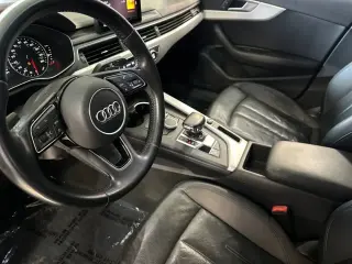 Audi A4 2017 2.0T ultra Premium 4dr Sedan