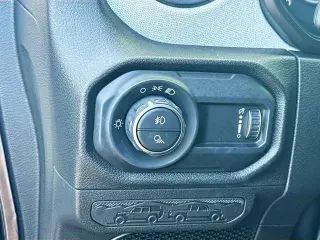 Jeep Gladiator 2025 4x4 Sport 4dr Crew Cab 5.0 ft. SB