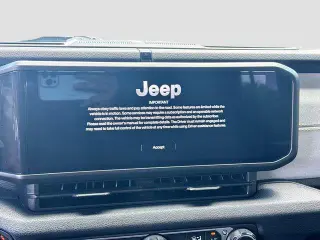 Jeep Gladiator 2025 4x4 Sport 4dr Crew Cab 5.0 ft. SB