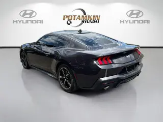 Ford Mustang 2024 EcoBoost 2dr Fastback