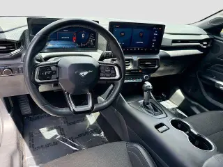 Ford Mustang 2024 EcoBoost 2dr Fastback